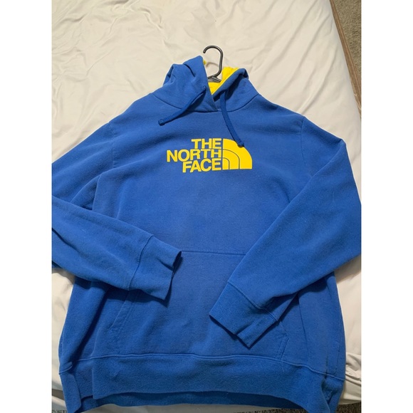 The North Face Other - 🎉The Northface Pullover🎉
